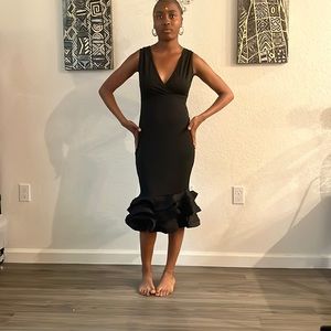 Black Ruffled Bottom V Neck New M